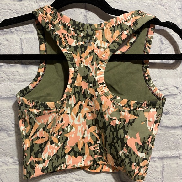 New Sweaty Betty Power Sports Bra XS - Picture 4 of 10
